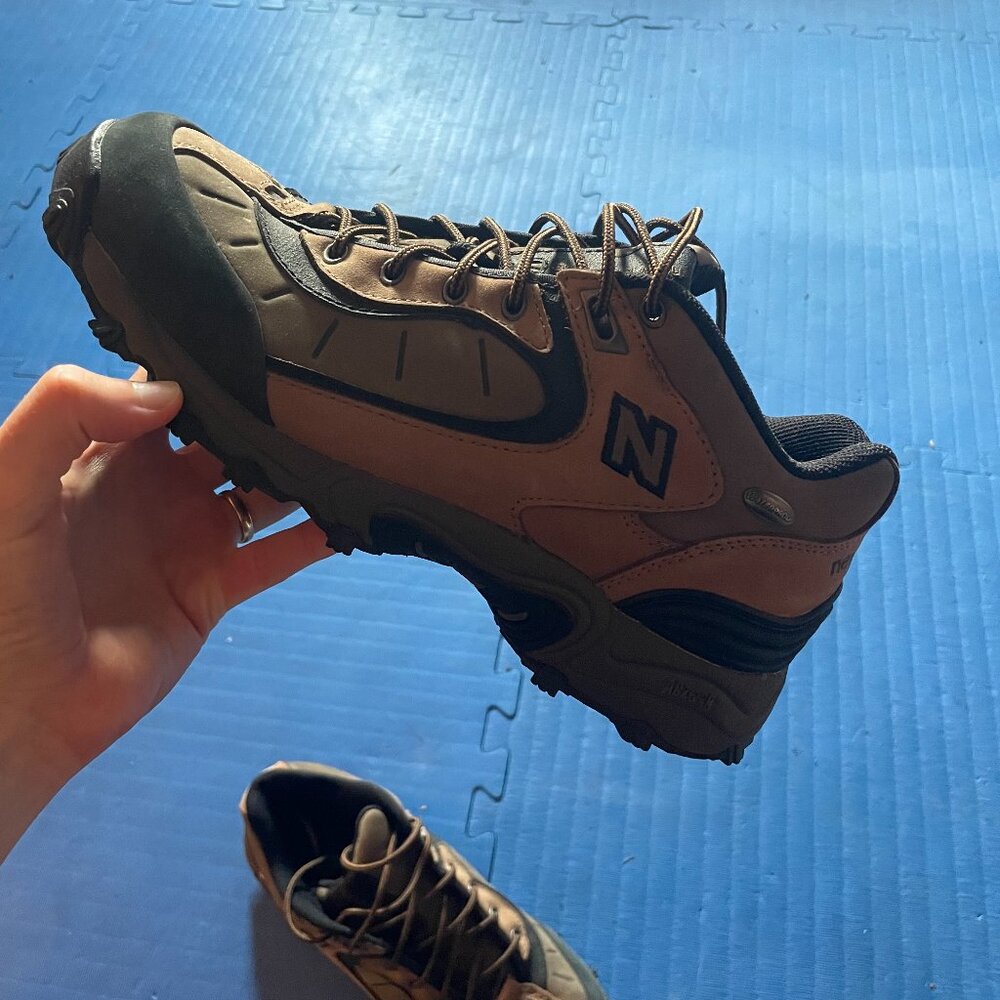 New Balance 862 Brown Leather Hiking Shoes Womens Size 9/40.5